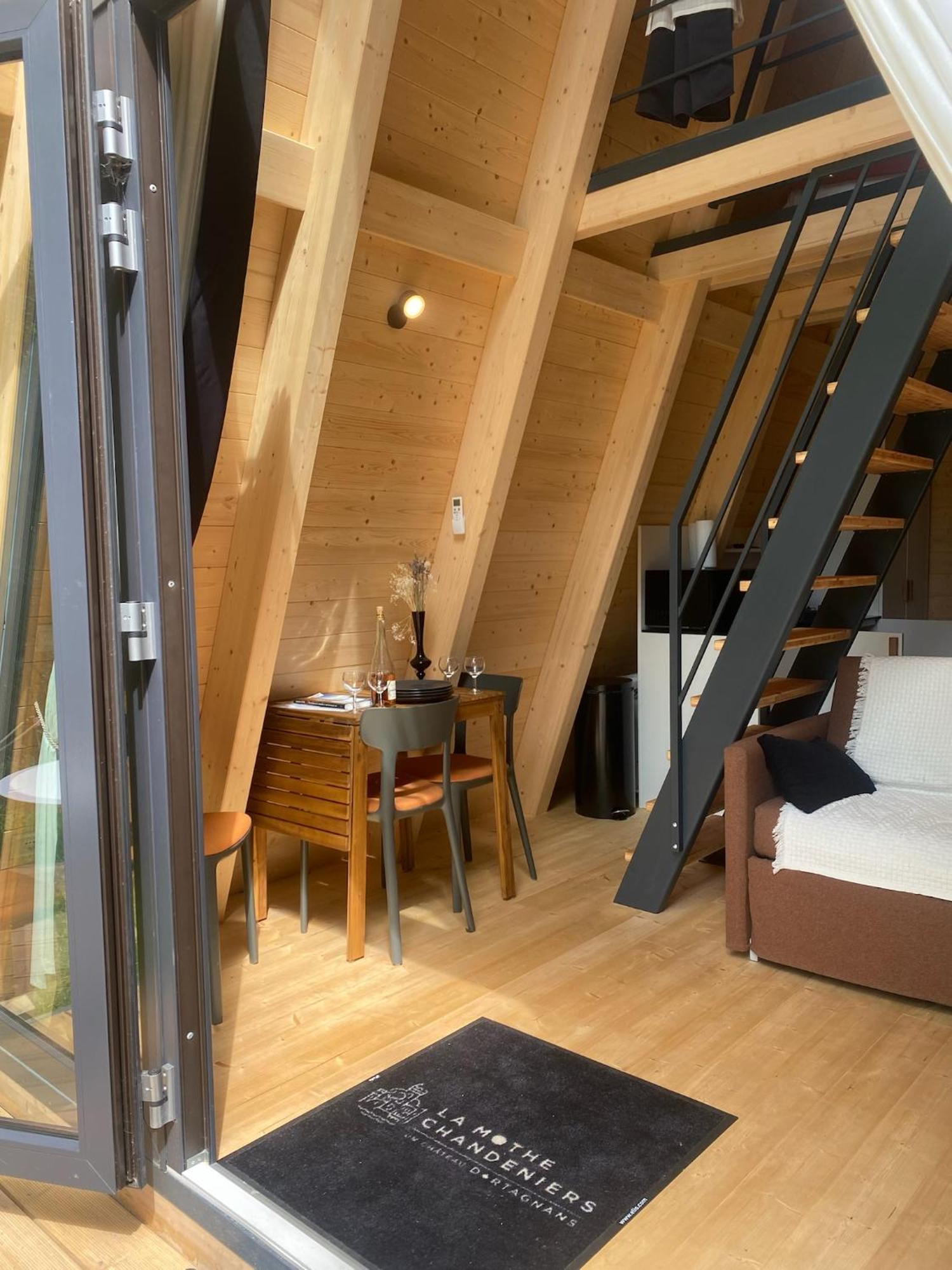 Ecolodges De Reve Dans Un Chateau De Conte De Fees Les-Trois-Moutiers Εξωτερικό φωτογραφία